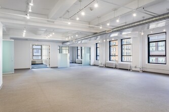 494 Eighth Ave, New York, NY à louer Photo intérieure– Image 1 sur 3