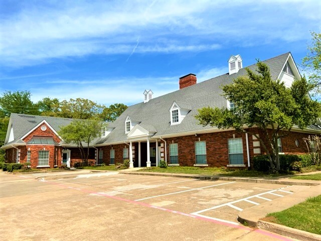 1115 Memorial Dr, Denison, TX à louer - Photo de l’immeuble – Image 1 sur 14