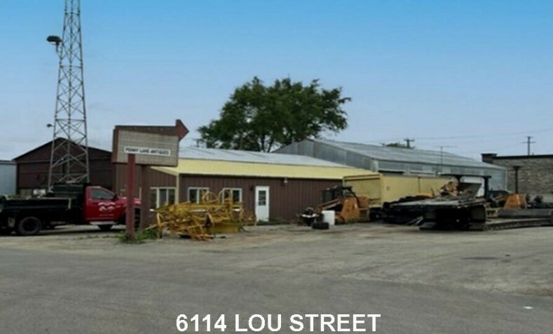 6114 Lou st, Crystal Lake, IL à vendre - Photo de l’immeuble – Image 2 sur 9