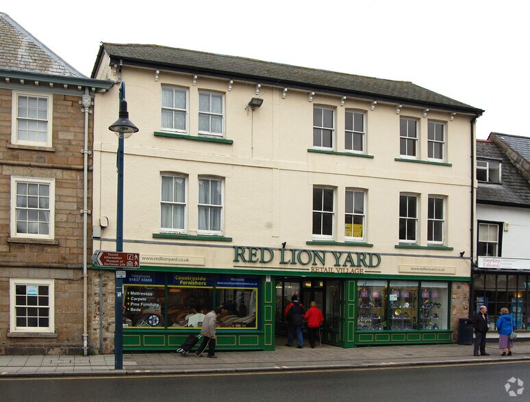 16-26 Red Lion Yard, Okehampton à louer - Photo de l’immeuble – Image 3 sur 5