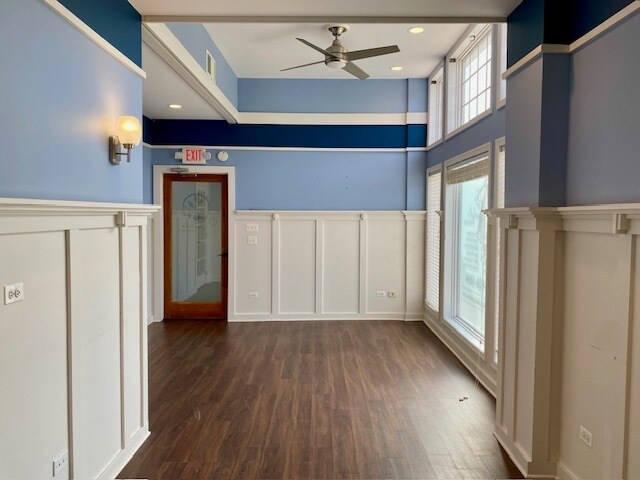 136 Burlington Ave, Clarendon Hills, IL à louer Photo de l’immeuble– Image 1 sur 8