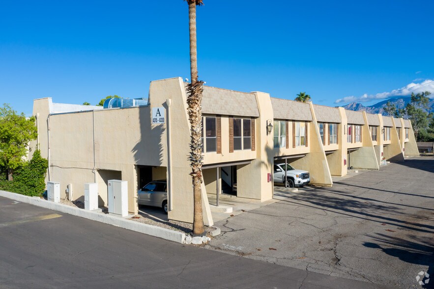 1620 N Wilmot Rd, Tucson, AZ à vendre - Photo principale – Image 2 sur 26