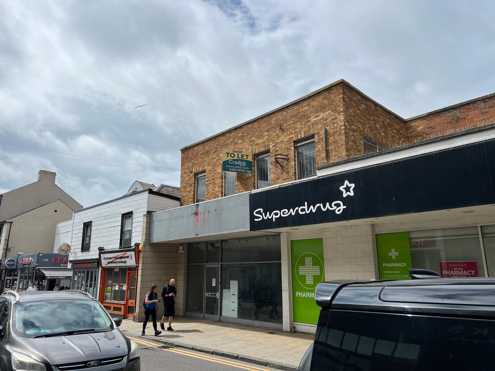 93 High St, Sheerness à louer Photo de l’immeuble– Image 1 sur 2
