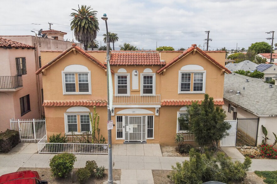 1495 Cedar Ave, Long Beach, CA à vendre - Photo de l’immeuble – Image 2 sur 19