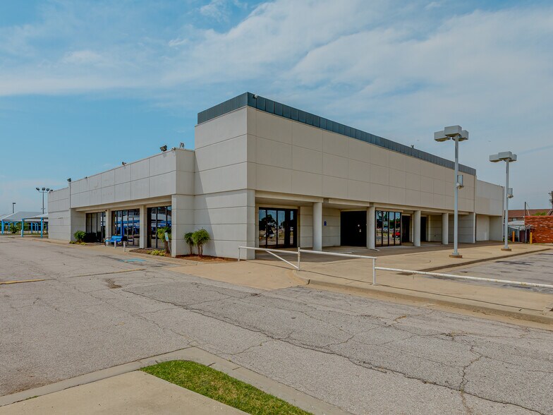 1030 W I 240 Service Rd, Oklahoma City, OK à vendre - Photo de l’immeuble – Image 2 sur 12