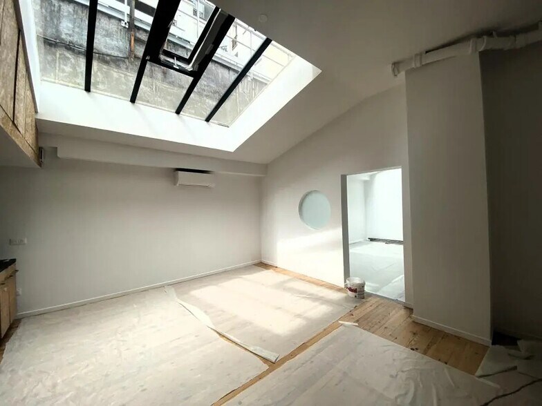 Bureau dans Paris à louer - Photo de l’immeuble – Image 2 sur 6