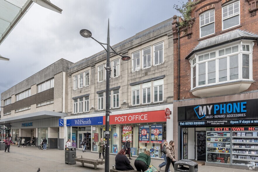 10-12 Regent St, Swindon à louer - Photo de l’immeuble – Image 2 sur 2
