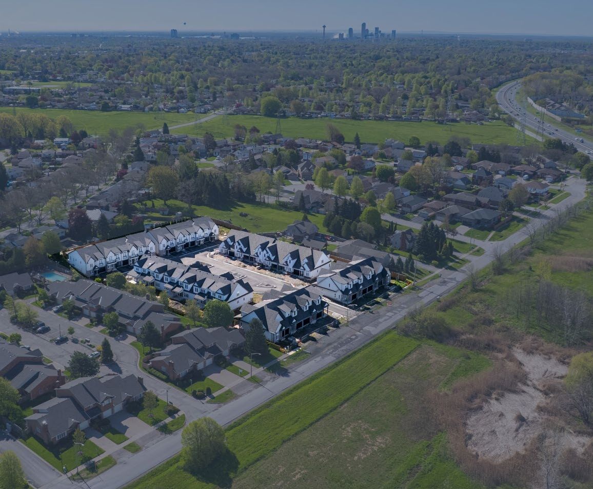 2700 Mewburn Rd, Niagara Falls, ON à vendre Photo de l’immeuble– Image 1 sur 47