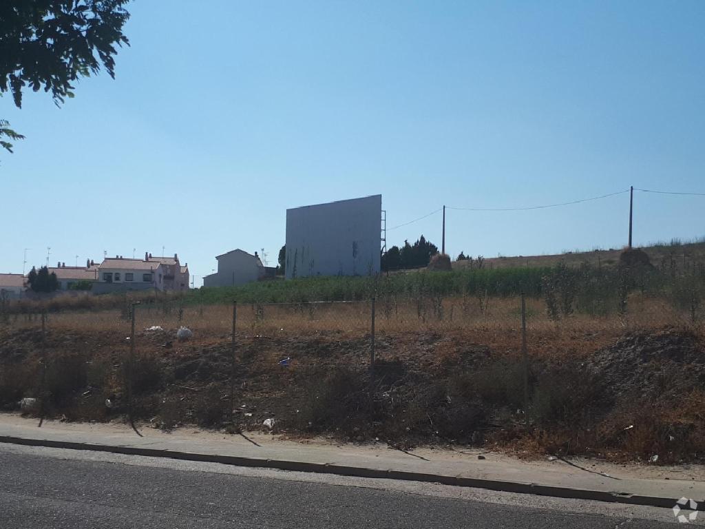 Terrain dans Recas, Toledo à vendre Photo principale– Image 1 sur 4