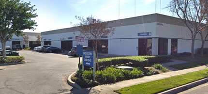 214-228 S 5th Ave, City Of Industry, CA à louer Photo intérieure– Image 1 sur 1