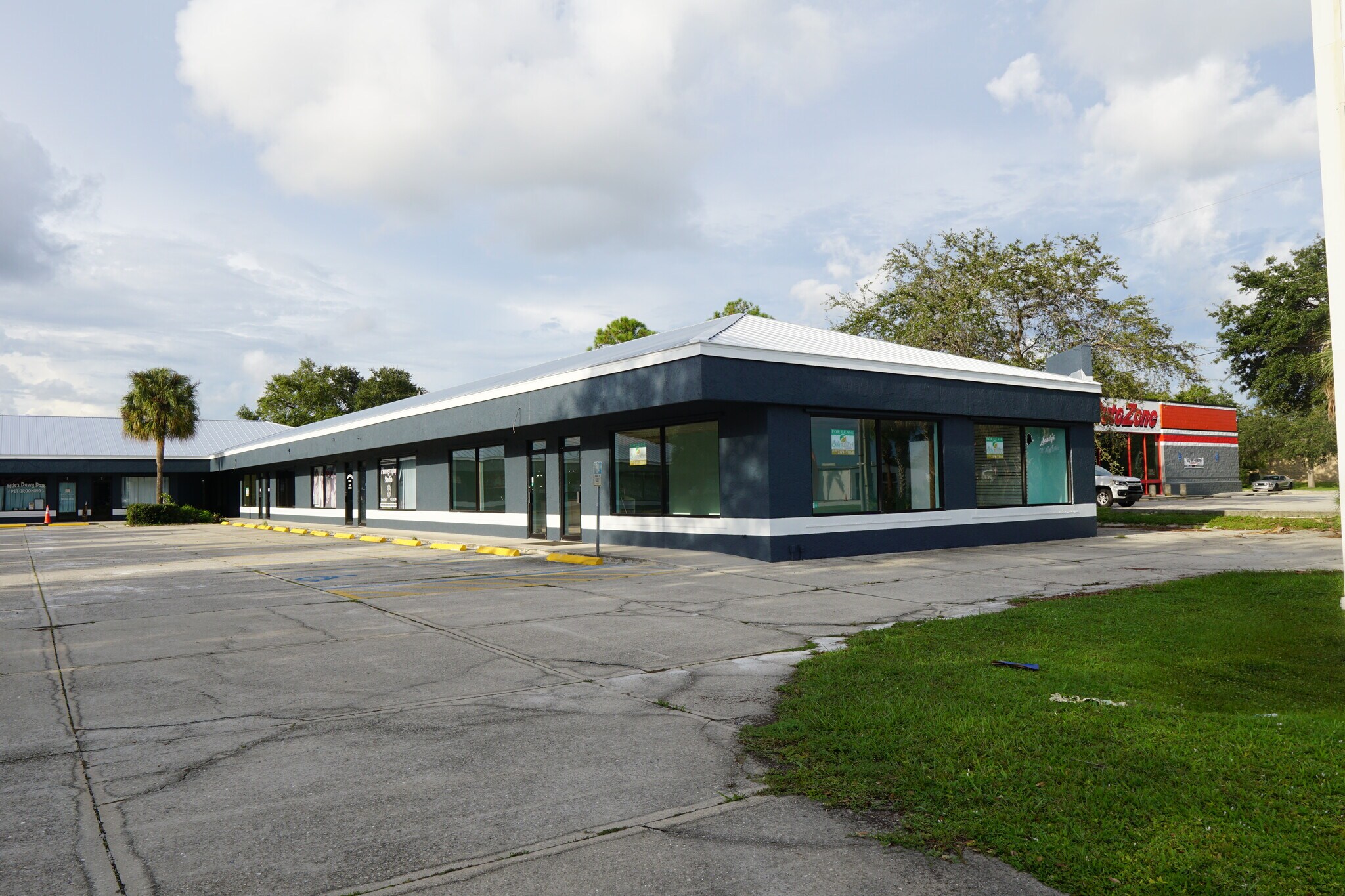 2670 S McCall Rd, Englewood, FL à louer Photo de l’immeuble– Image 1 sur 5