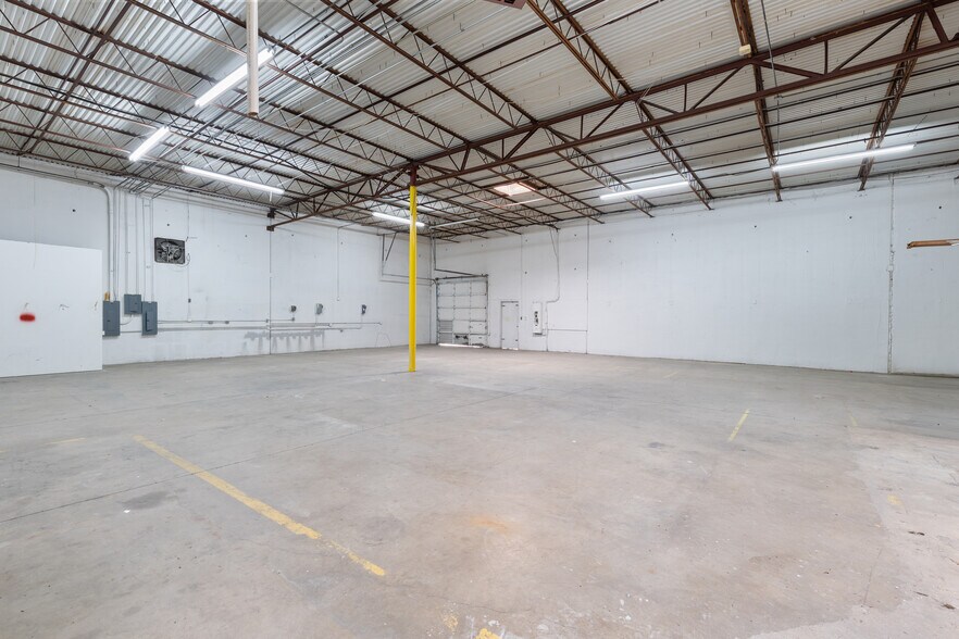 11126 Shady Trl, Dallas, TX à louer - Photo intérieure – Image 2 sur 6