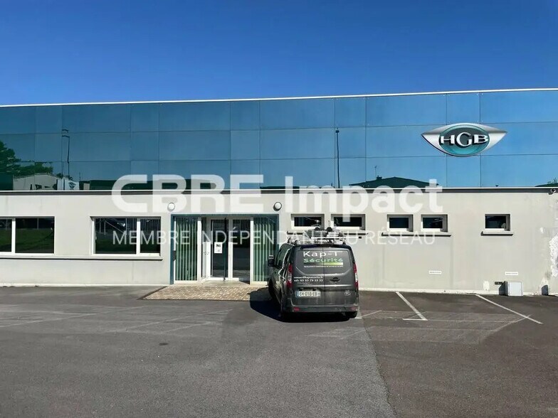 Local d'activités dans Tinqueux à vendre - Photo de l’immeuble – Image 2 sur 16