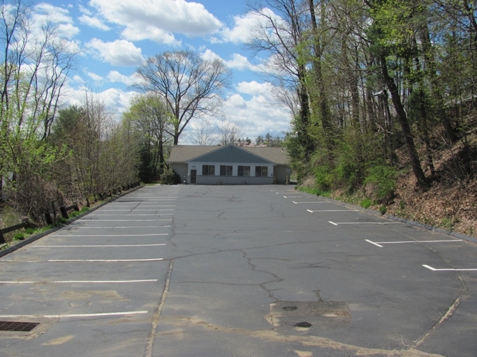 291 Queen St, Bristol, CT à louer - Autre – Image 2 sur 15