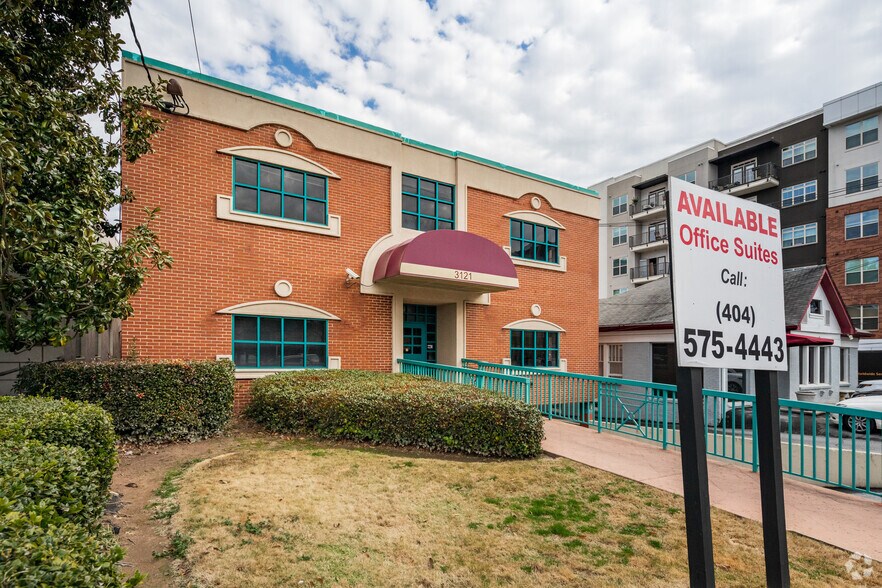 3121 Maple Dr NE, Atlanta, GA à vendre - Photo de l’immeuble – Image 2 sur 5