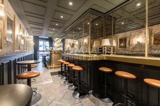 Local commercial dans Barcelone, Barcelona à louer Photo intérieure– Image 2 sur 20