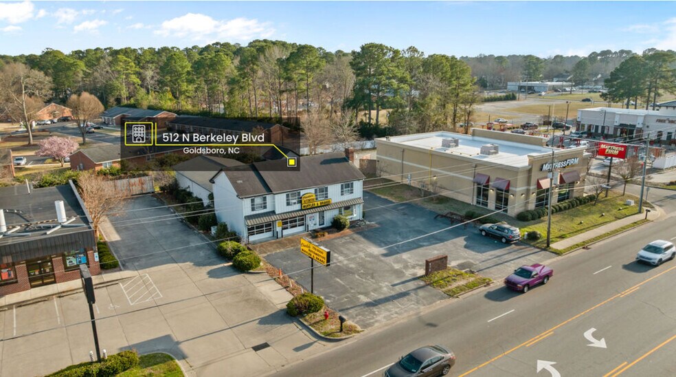 512 N Berkeley Blvd, Goldsboro, NC à louer - Photo de l’immeuble – Image 3 sur 4