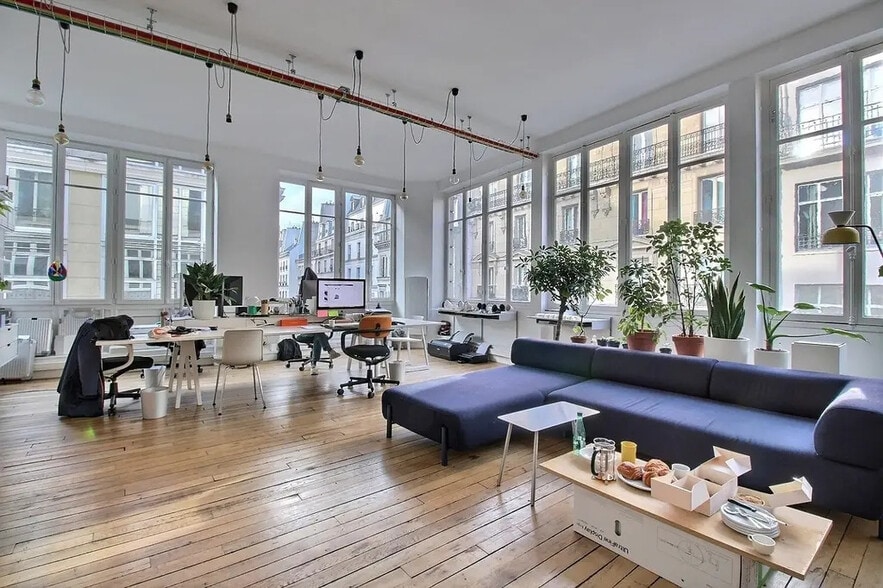 41 Rue De Paradis, Paris à louer - Photo de l’immeuble – Image 1 sur 4