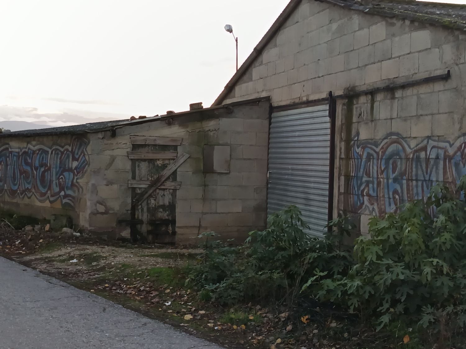 Calle de San Bartolo, 1062, Cacabelos, León à vendre Photo de l’immeuble– Image 1 sur 8