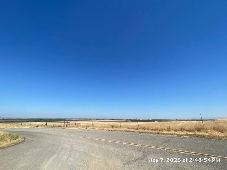 Langdon Rd, Los Banos, CA à vendre - Photo de l’immeuble – Image 2 sur 5