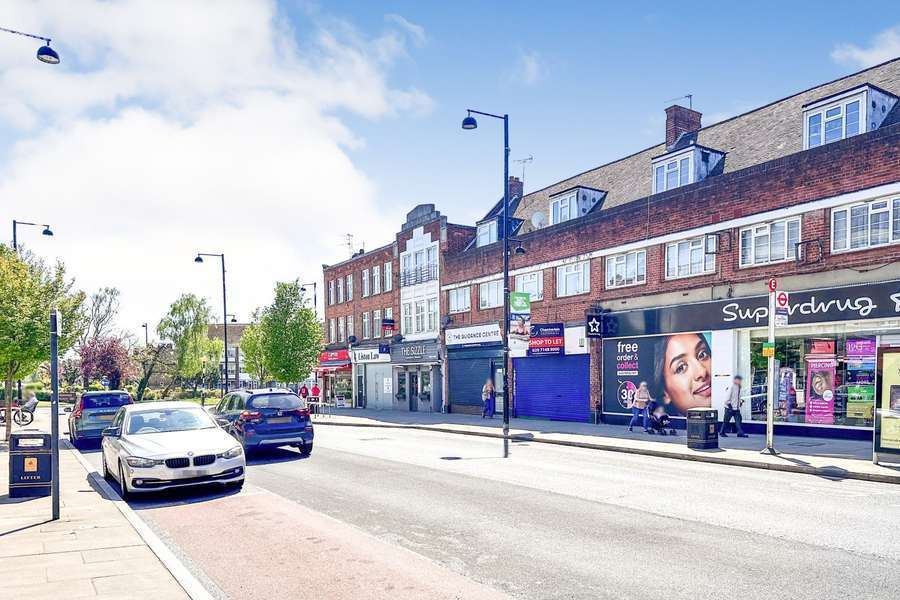 100 Victoria Rd, Ruislip à vendre Photo de l’immeuble– Image 1 sur 4