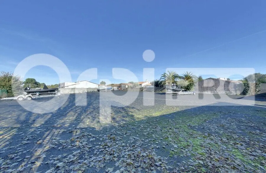 Terrain dans La Couarde-sur-Mer à louer - Photo de l’immeuble – Image 2 sur 2