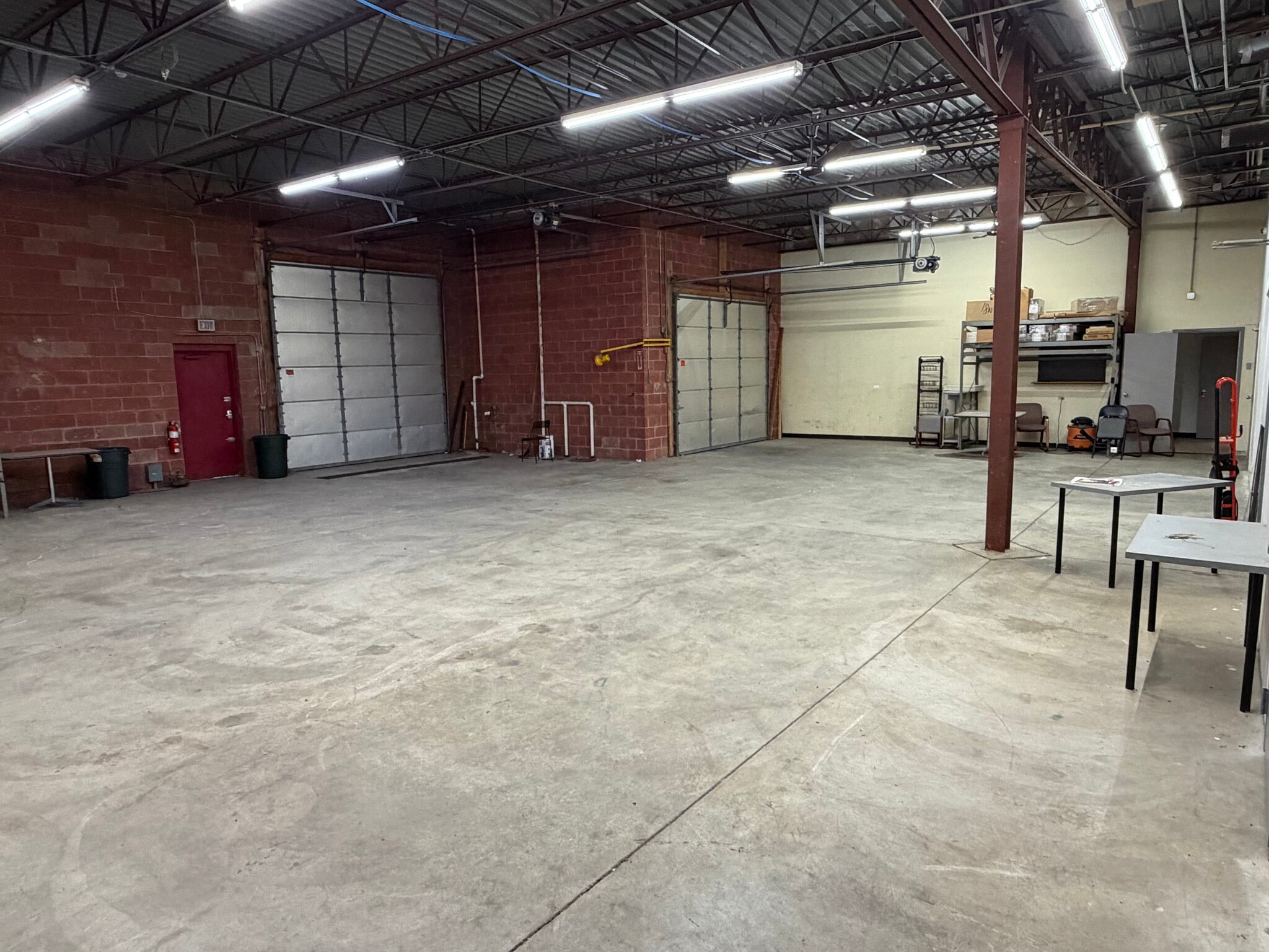 130 W Armory Dr, South Holland, IL à vendre Photo intérieure– Image 1 sur 4