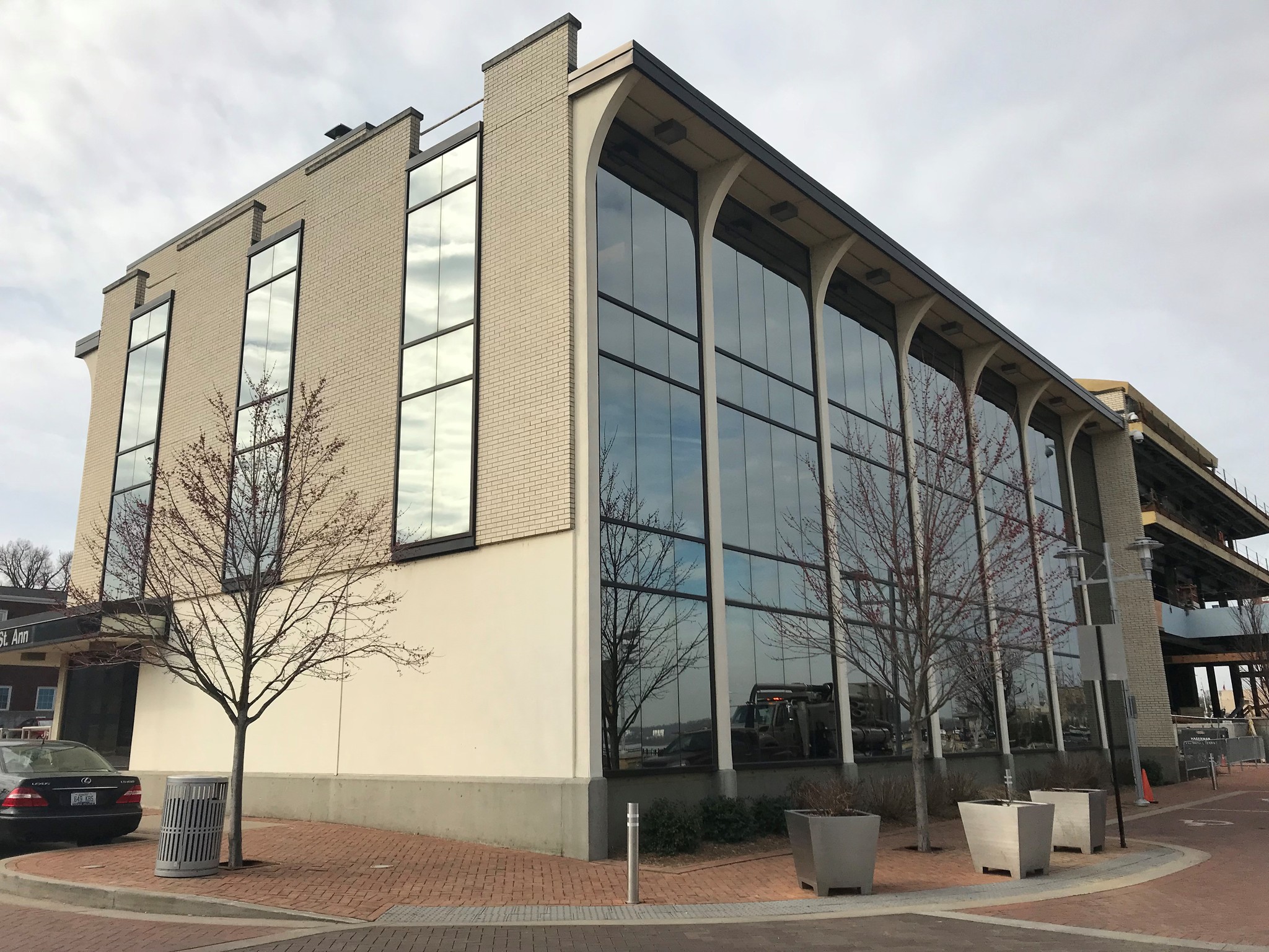 100 Saint Ann St, Owensboro, KY à louer Autre– Image 1 sur 42