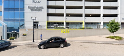211 Fulton St, Peoria, IL à louer Photo intérieure– Image 1 sur 2