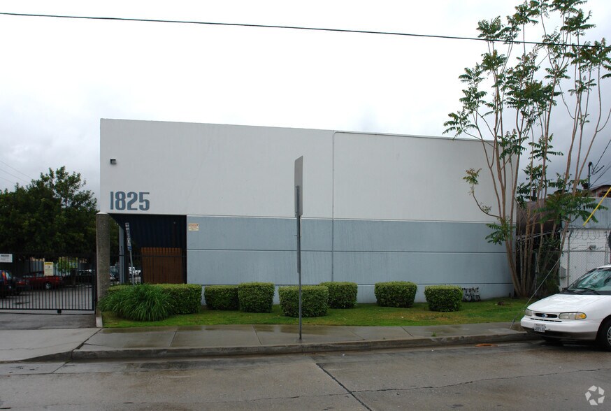 1825 Peck Rd, Monrovia, CA à louer - Photo de l’immeuble – Image 2 sur 3