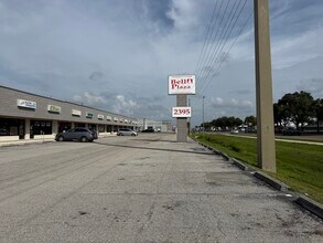 2395 Tamiami Trl, Port Charlotte, FL à louer Photo intérieure– Image 2 sur 10