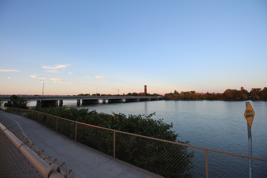 1 Bay Dr, Great Falls, MT à vendre - Photo de l’immeuble – Image 3 sur 20