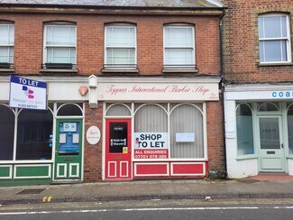 Plus de détails pour 2-4 Queen St, Lymington - Local commercial à louer