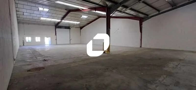 Bureau dans Gargenville à louer - Photo intérieure – Image 3 sur 7