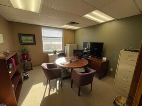 4580 Scott Trl, Eagan, MN à louer Photo de l’immeuble– Image 1 sur 4