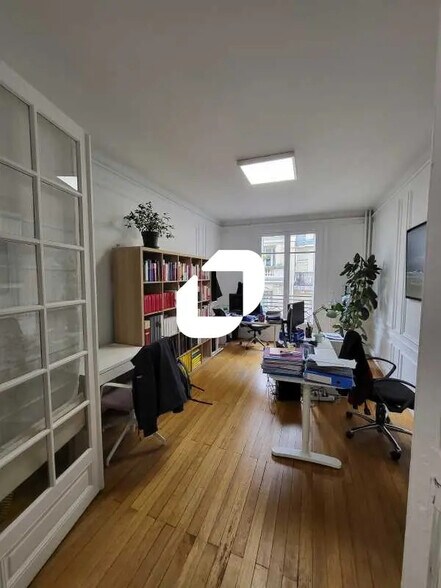Bureau dans Paris à louer - Photo de l’immeuble – Image 2 sur 9