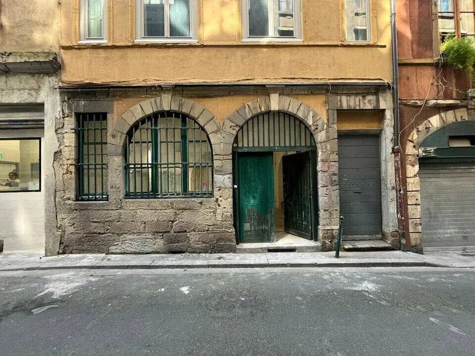 6 Rue Des Augustins, Lyon à louer Photo de l’immeuble– Image 1 sur 9