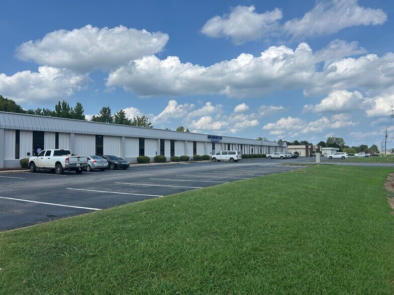 9580 Madison Blvd, Madison, AL à louer - Photo de l’immeuble – Image 1 sur 20