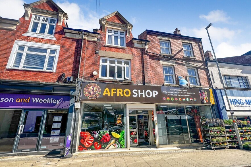 26-28 High St, Rushden à vendre - Photo principale – Image 1 sur 1