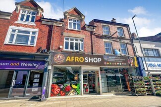Plus de détails pour 26-28 High St, Rushden - Local commercial à vendre