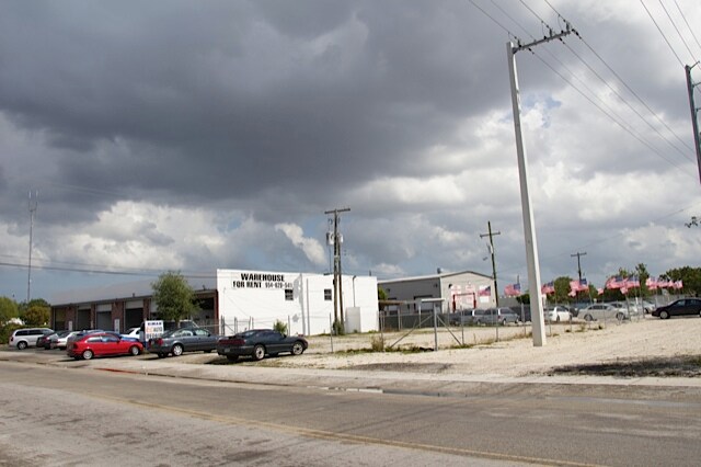 2301 S State Rd 7, West Park, FL à louer - Photo principale – Image 1 sur 6
