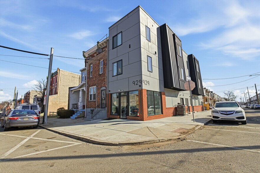 929 40th St, Philadelphia, PA à vendre - Photo principale – Image 1 sur 8