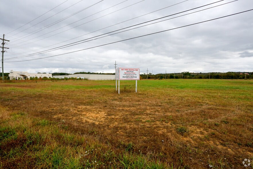 McCarty Ln, Jackson, OH à louer - Photo principale – Image 1 sur 5