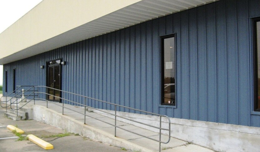 2900 Baldwin Rd, Greenwood, MS à louer - Photo de l’immeuble – Image 2 sur 4