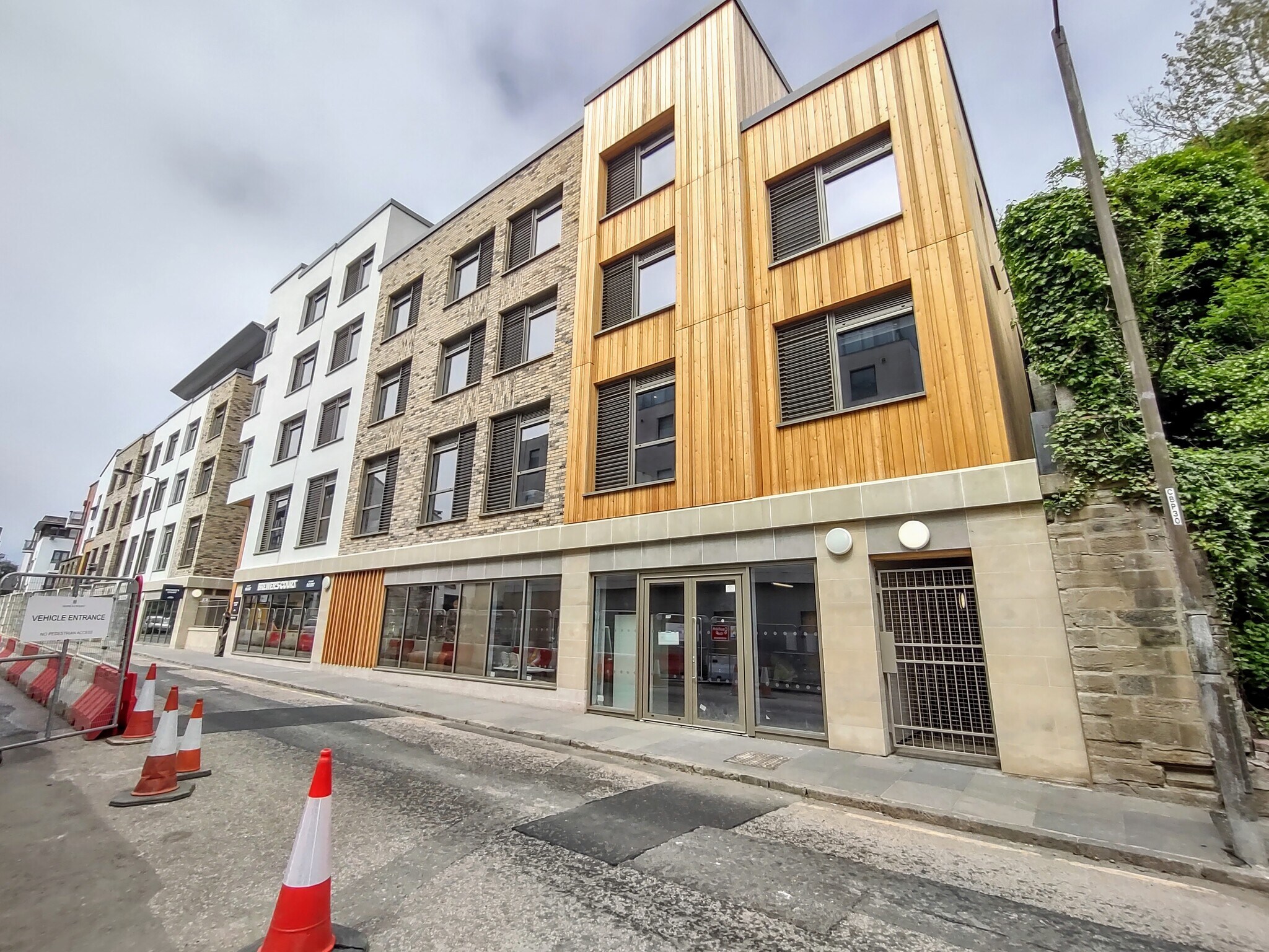 63 Calton Rd, Edinburgh à louer Photo principale– Image 1 sur 4