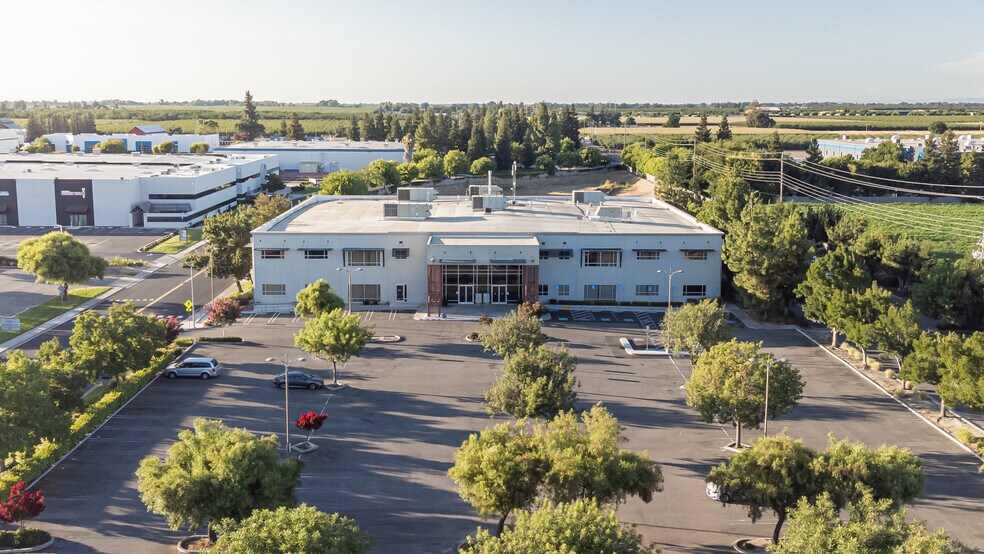 4712 Stoddard Rd, Modesto, CA à louer - Aérien – Image 2 sur 8