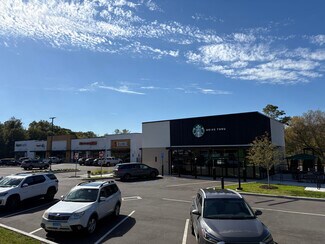 Plus de détails pour 488 Hartford Rd, New Britain, CT - Local commercial à louer