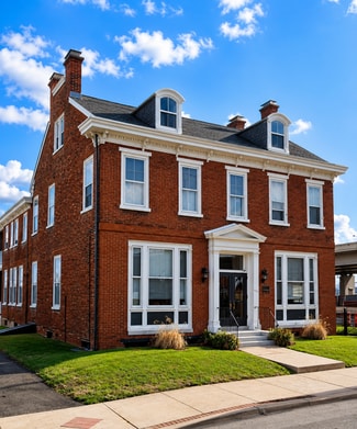 Plus de détails pour 100 E Market St, Wilmington, DE - Bureau à louer
