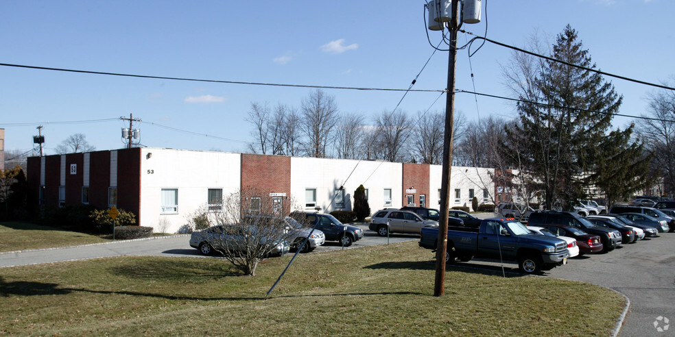 53 S Jefferson Rd, Whippany, NJ à louer - Photo de l’immeuble – Image 2 sur 9