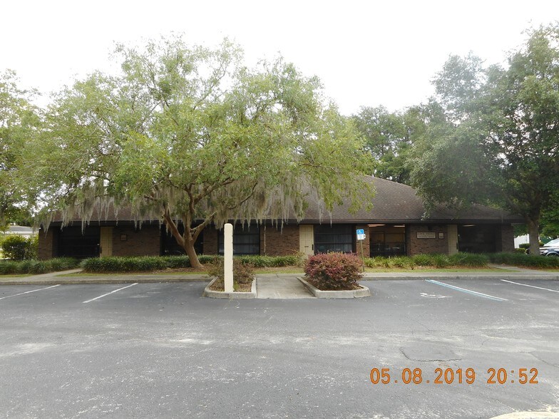 3143 SW 32nd Ave, Ocala, FL à louer - Photo de l’immeuble – Image 1 sur 8